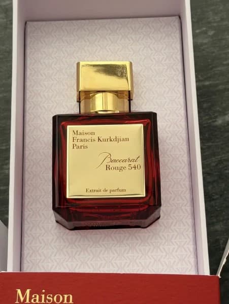Maison Francis Kurkdjian Baccarat Rouge Extrait de Parfum - Image 1