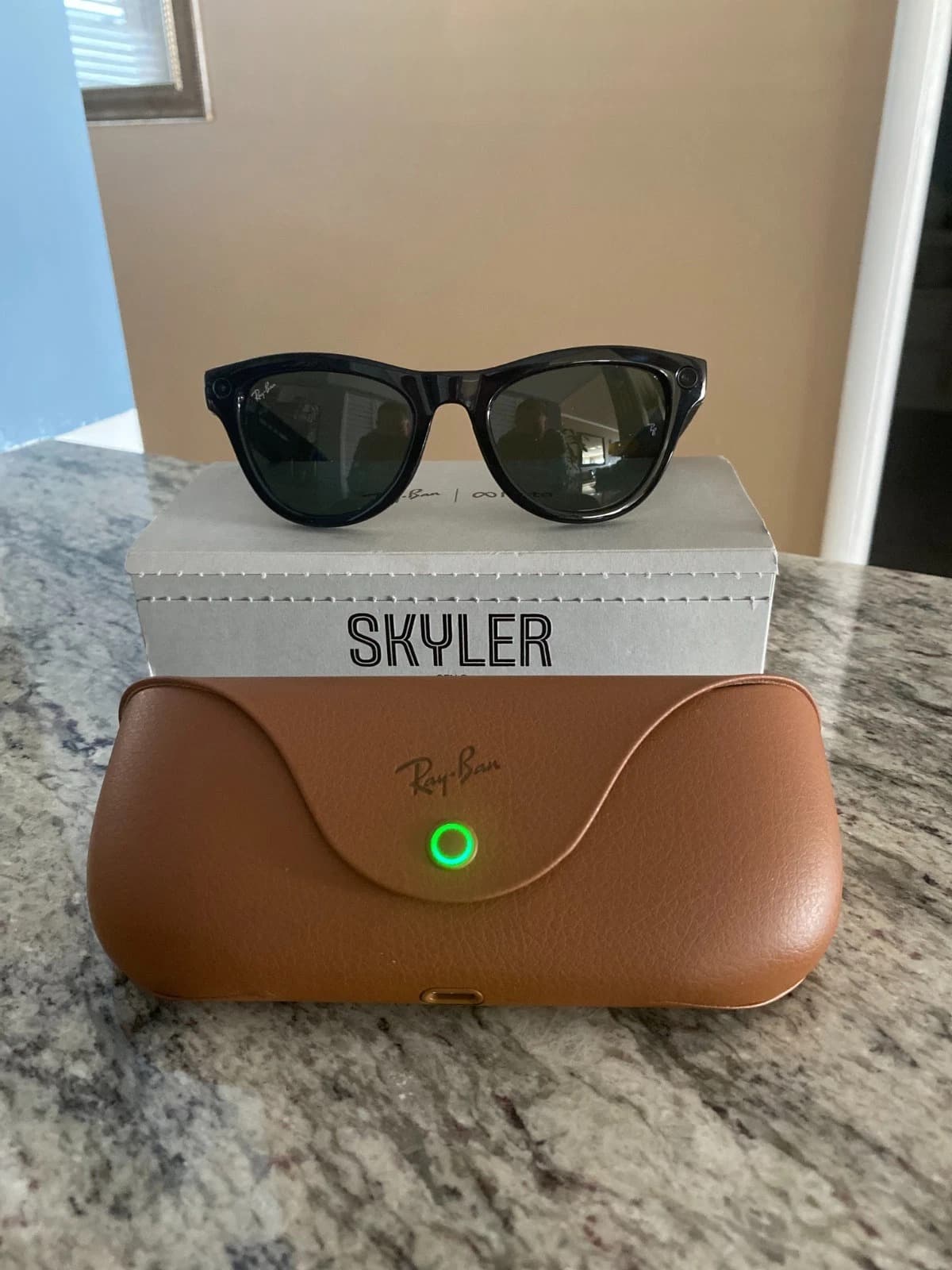 Ray-Ban Meta Wayfarer Gen 2 RW4014 - Image 1