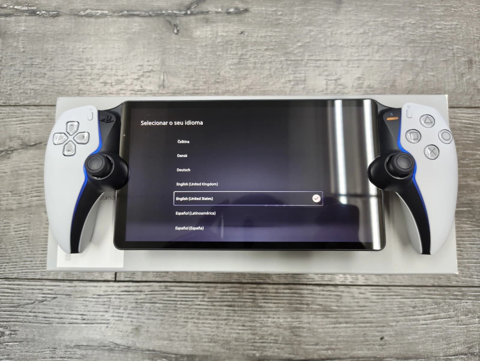 Sony PlayStation PS Portal Remote PS5 Player (White, CFI-Y1001) - Image 1